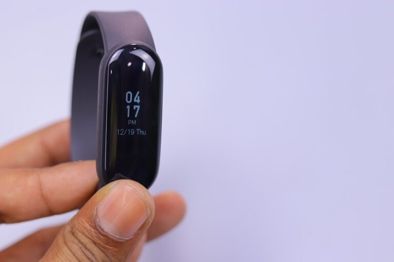 fitness band 4710206 960 720