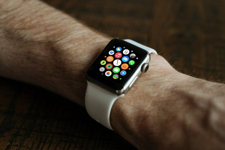 smart watch 821559 960 720