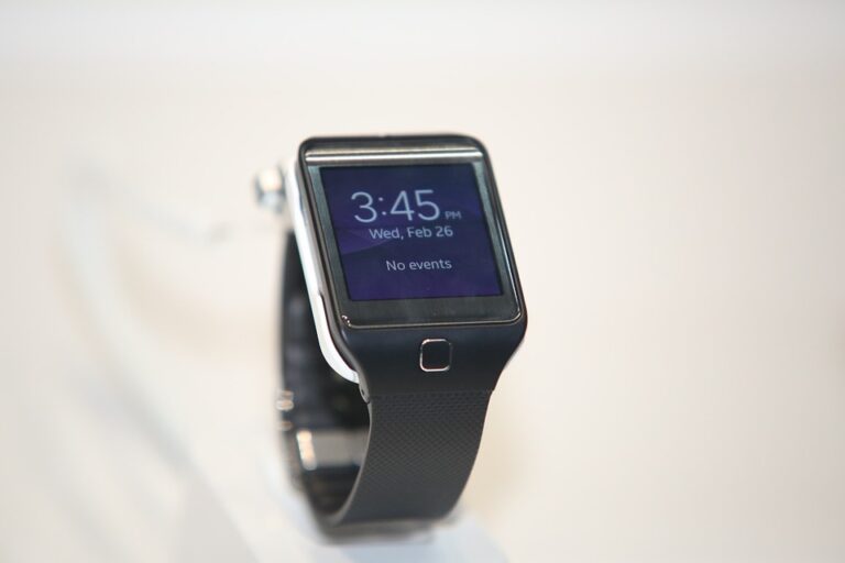 smartwatch 889639 960 720